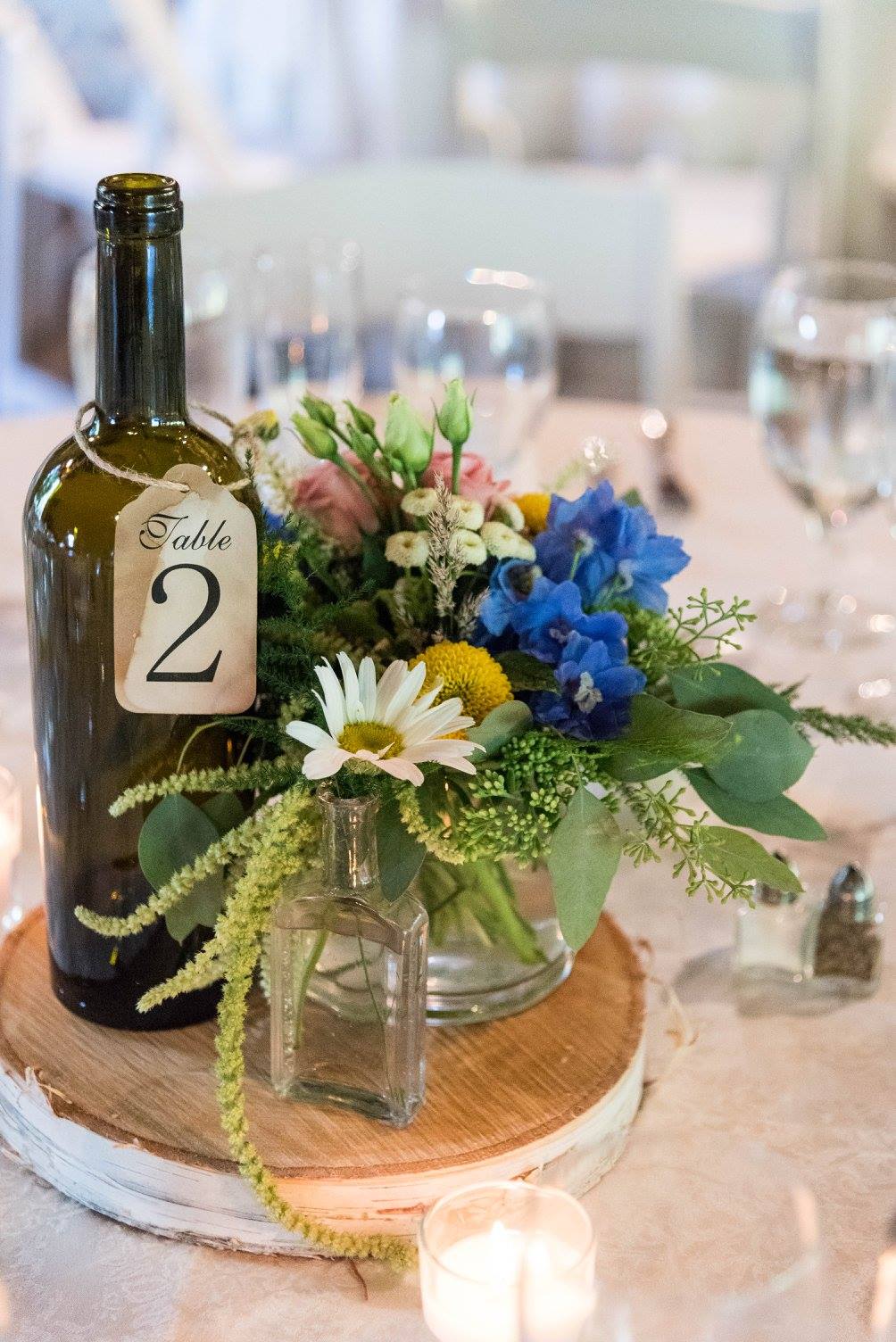 small summer floral centerpiece for wedding